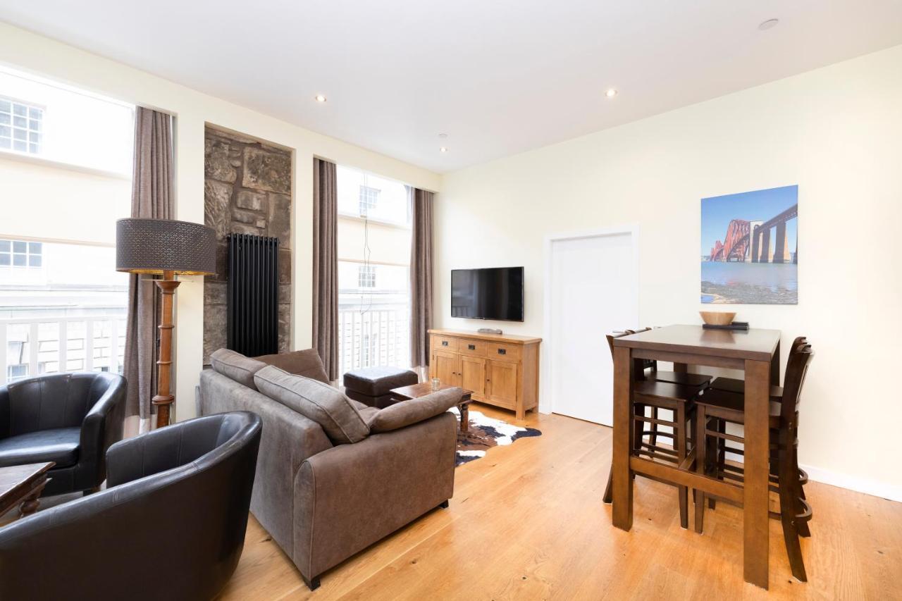 Apartamento Joivy 1 Bed Flat In Old Town, Next To St Giles Cathedral Edimburgo Exterior foto