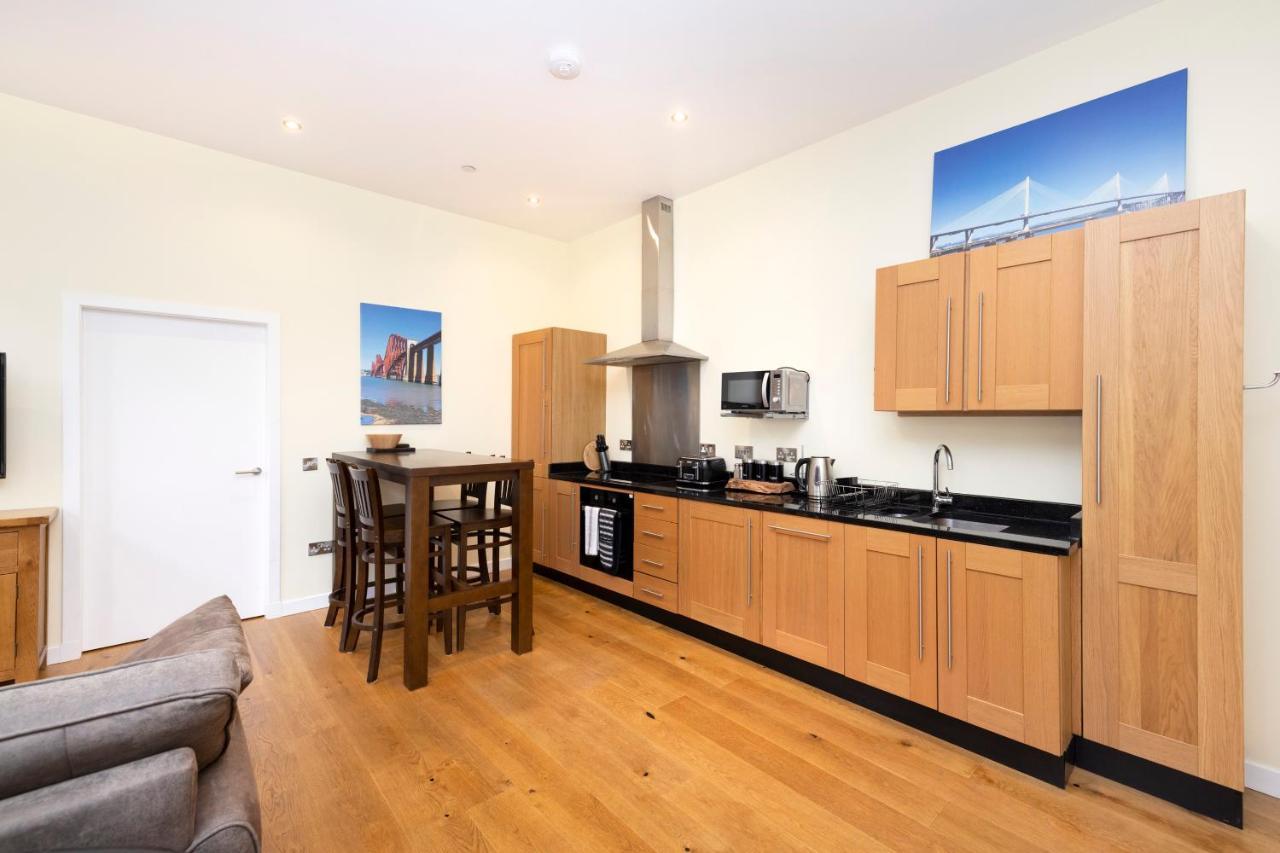 Apartamento Joivy 1 Bed Flat In Old Town, Next To St Giles Cathedral Edimburgo Exterior foto